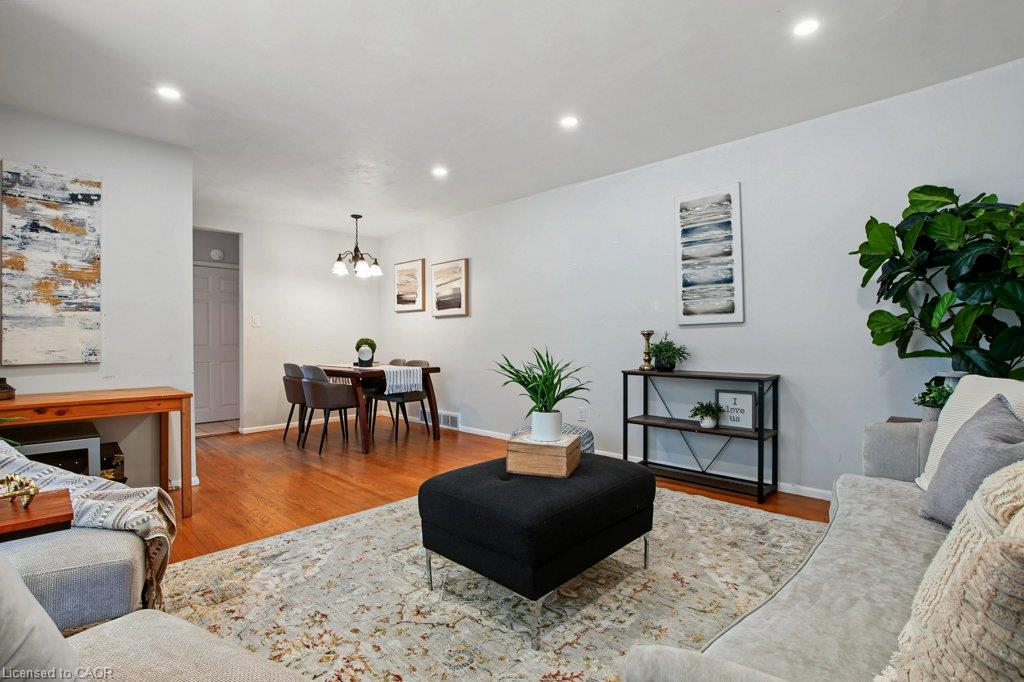 15 Carwyn Crescent Property Photo 10