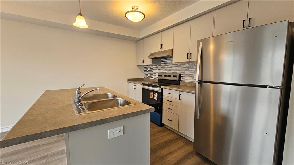 395 Benninger Drive Property Photo 4
