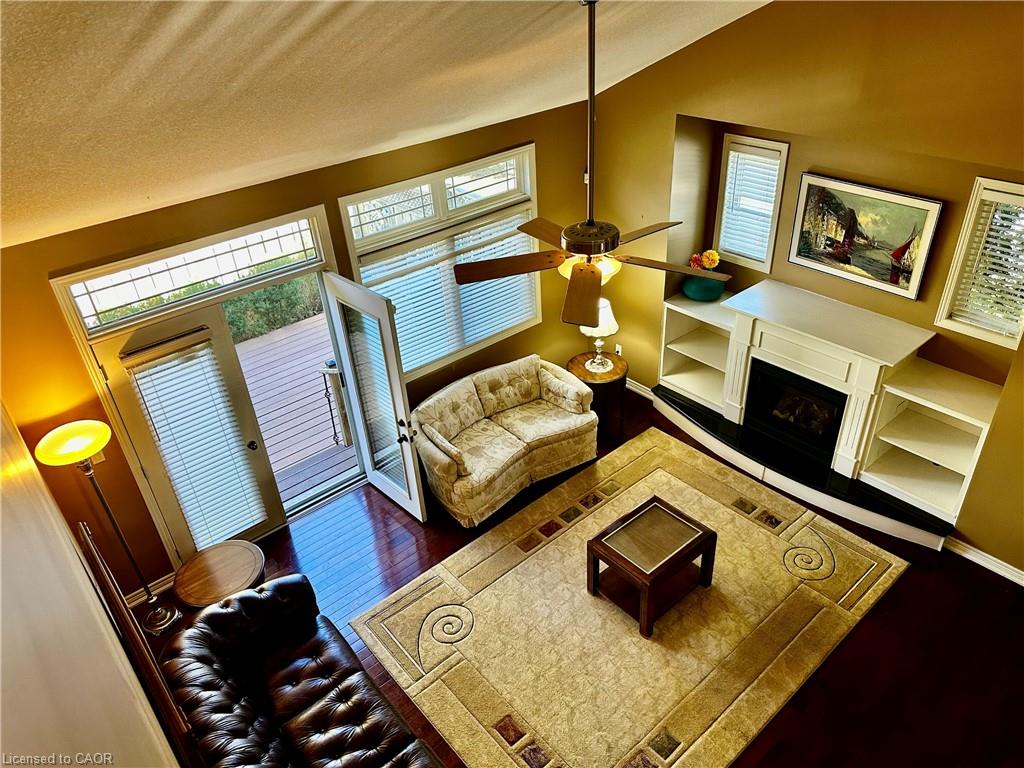 11 Carmichael Trail Property Photo 7