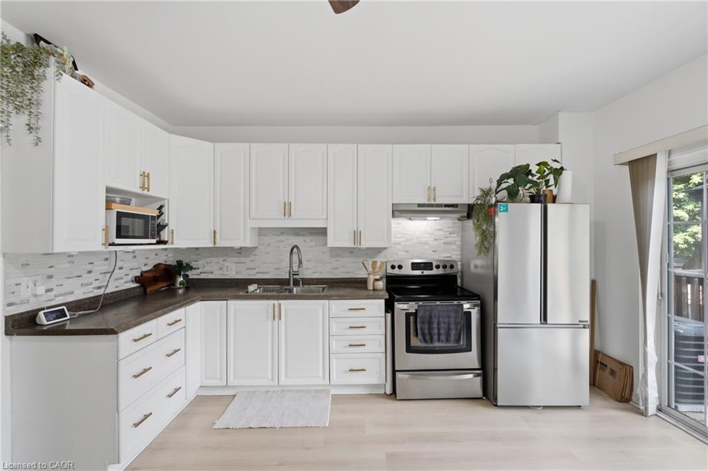 126 Niagara Street Property Photo 16