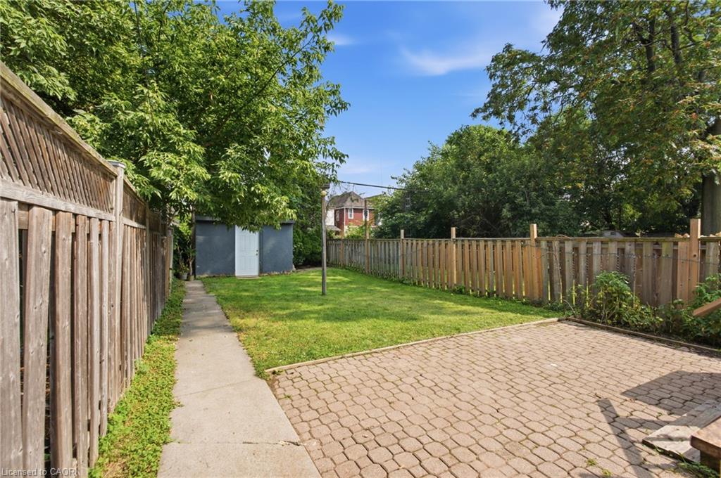 126 Niagara Street Property Photo 33