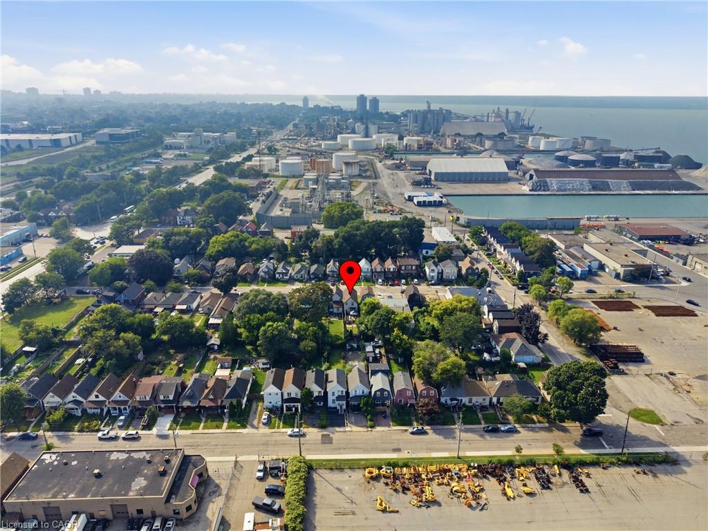 126 Niagara Street Property Photo 49