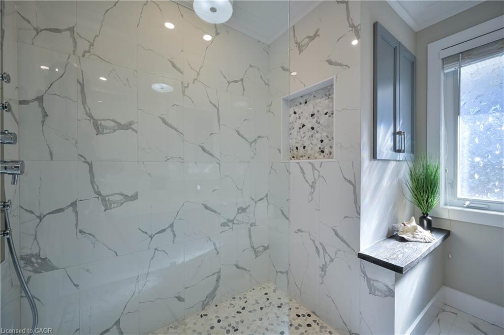 390 Wendall Place Property Photo 23
