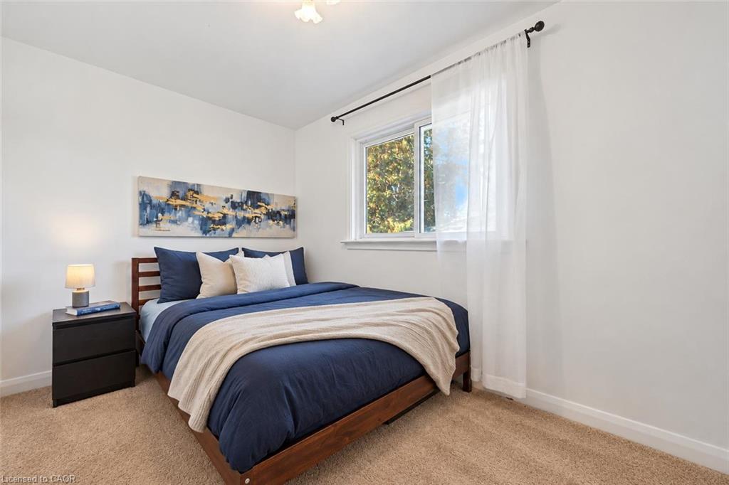 41 Prince Charles Drive Property Photo 11