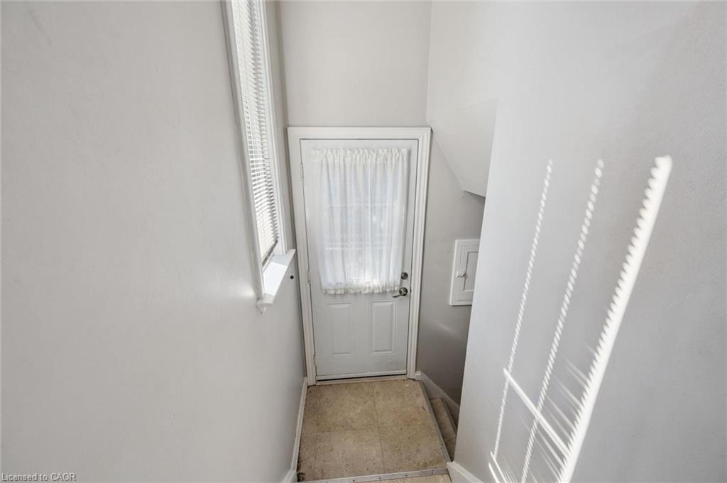 41 Prince Charles Drive Property Photo 17