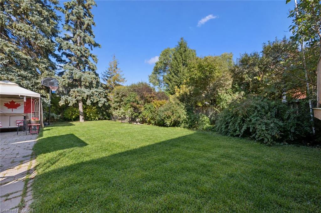 41 Prince Charles Drive Property Photo 20