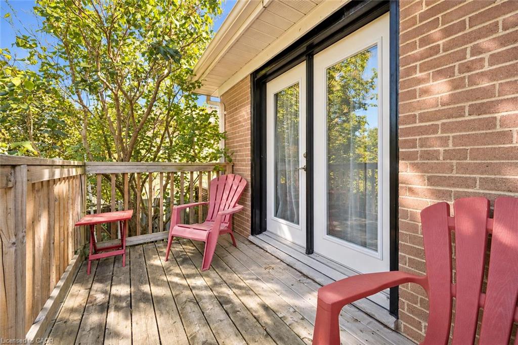 41 Prince Charles Drive Property Photo 21