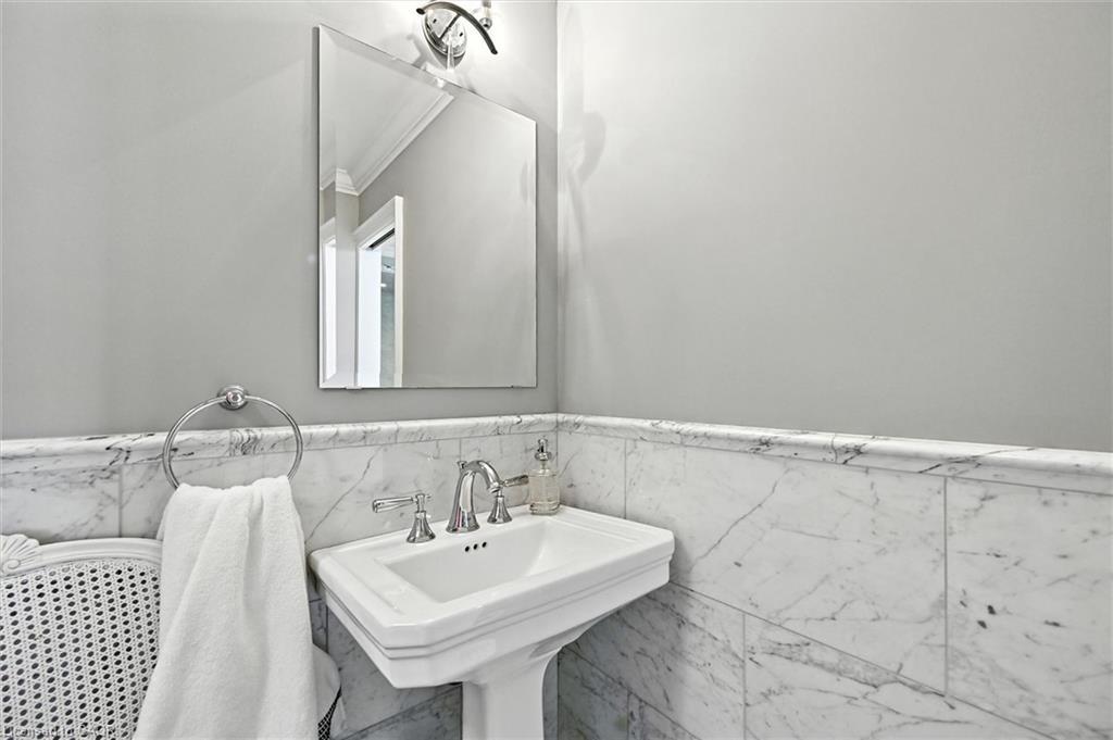 2209 Ghent Avenue Property Photo 23