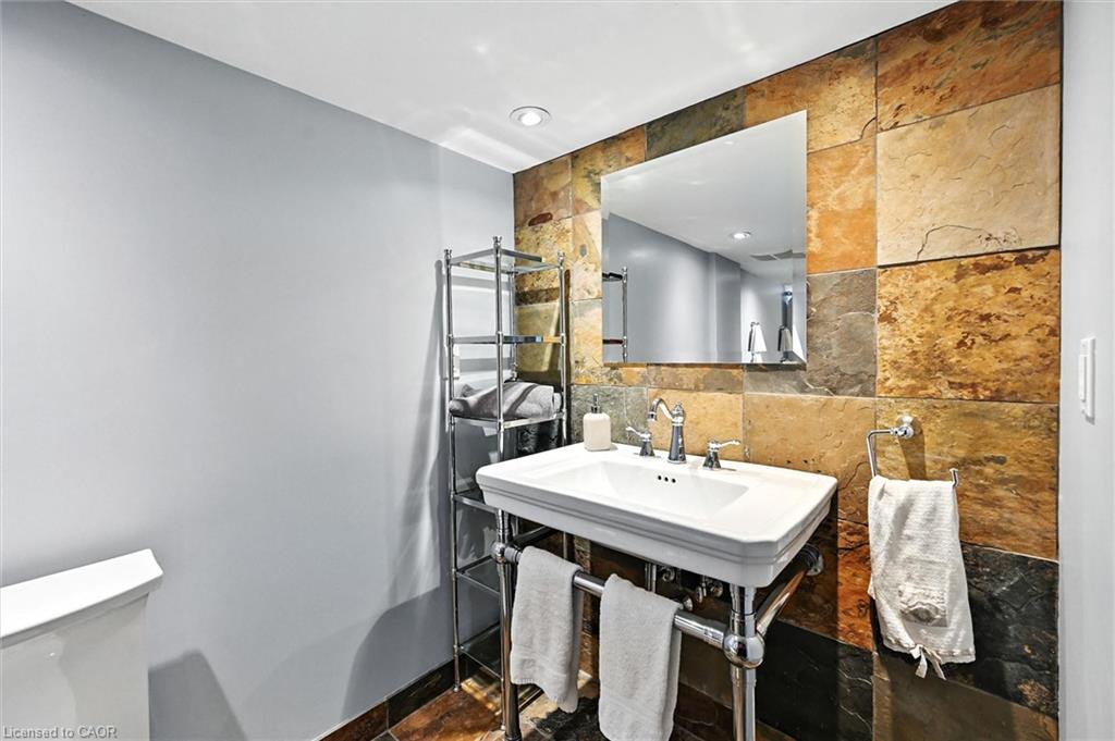 2209 Ghent Avenue Property Photo 29