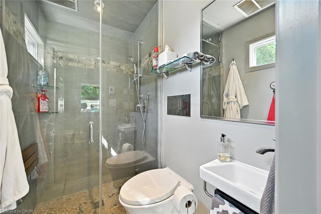 2209 Ghent Avenue Property Photo 44
