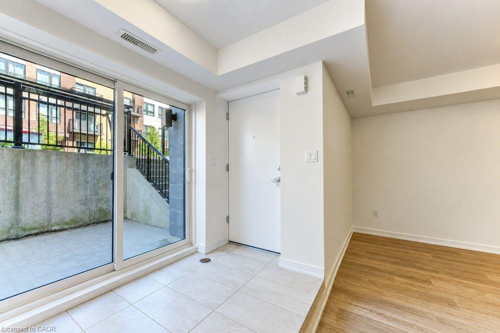 D16-10 Palace Street Property Photo 7