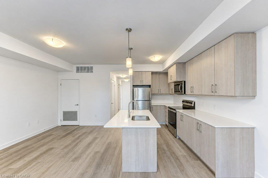 D16-10 Palace Street Property Photo 10