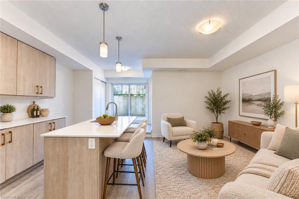 D16-10 Palace Street Property Photo 15
