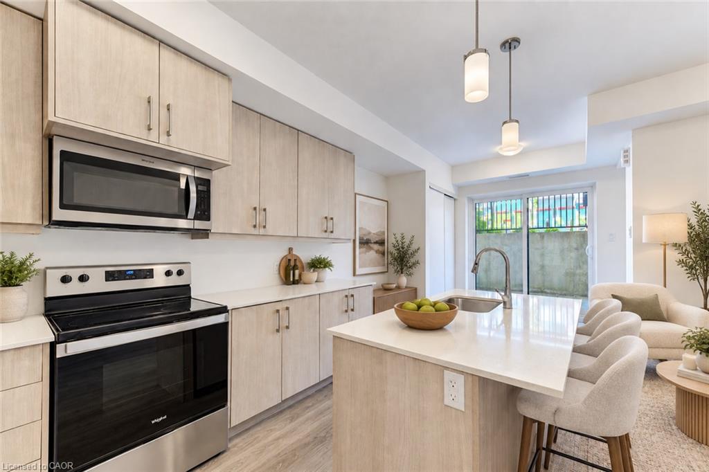 D16-10 Palace Street Property Photo 17