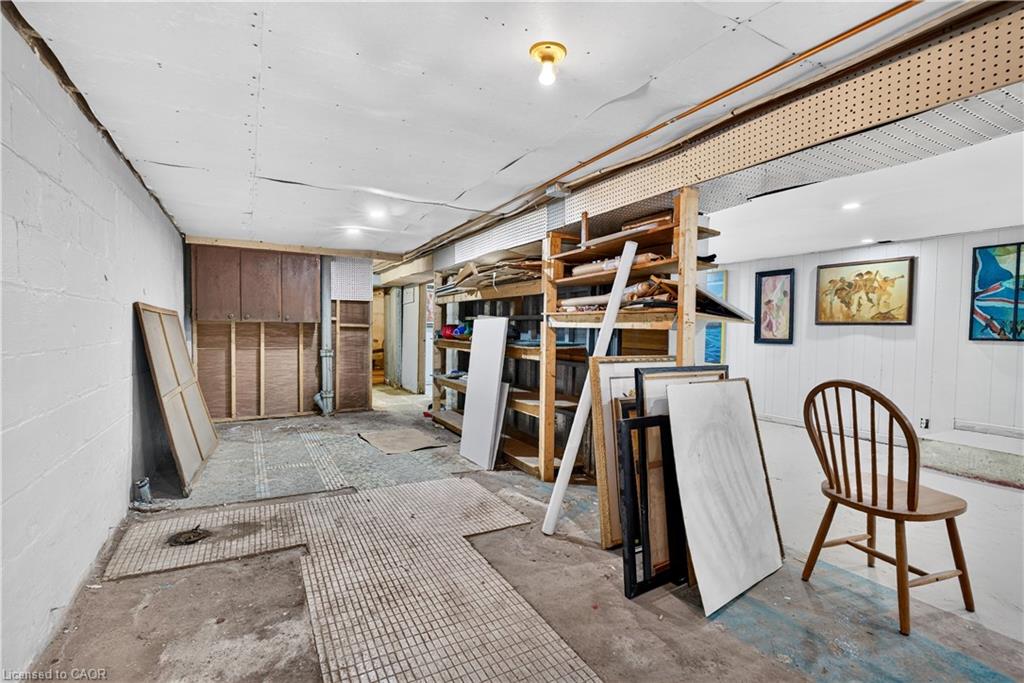 689 Barton Street E Property Photo 26