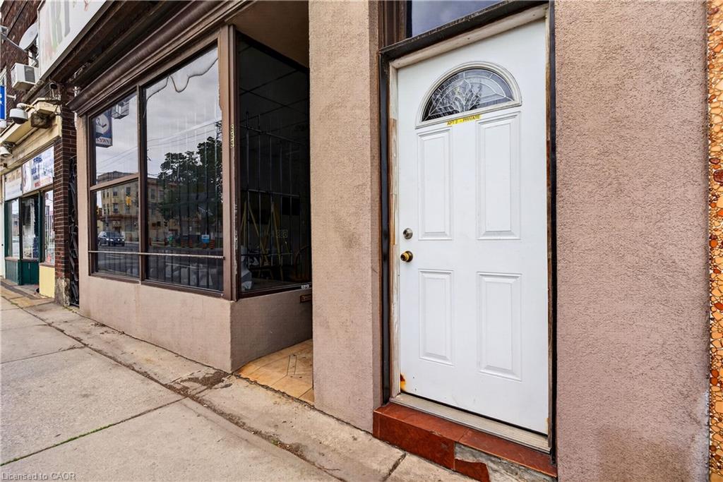 689 Barton Street E Property Photo 31