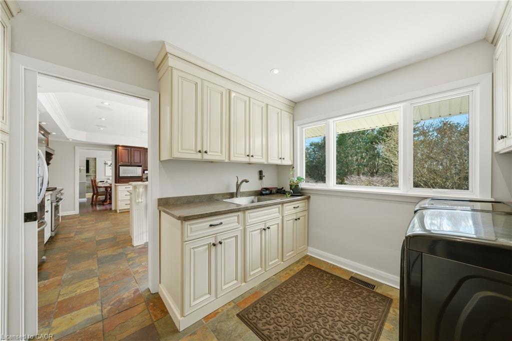 6 Summit Circle Property Photo 19