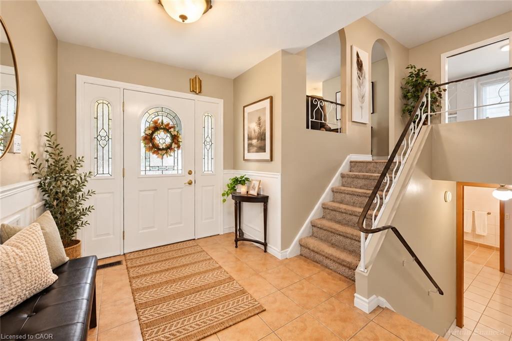7 Hanover Place Property Photo 4