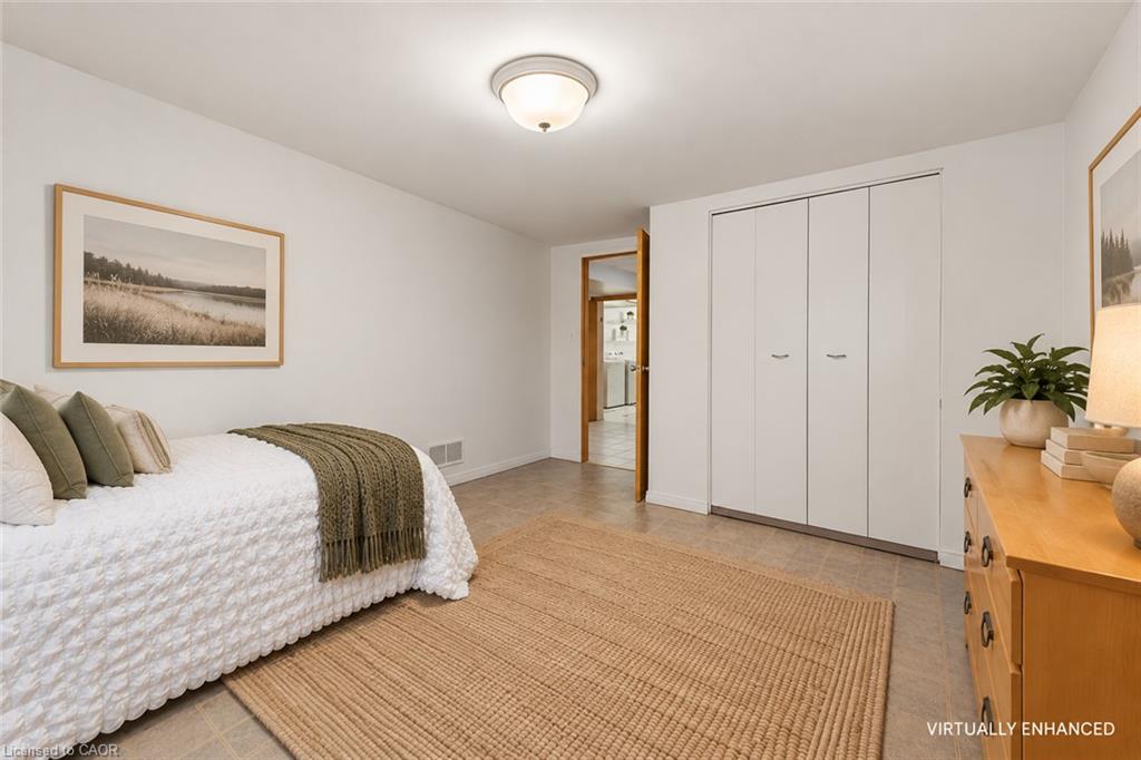 7 Hanover Place Property Photo 18