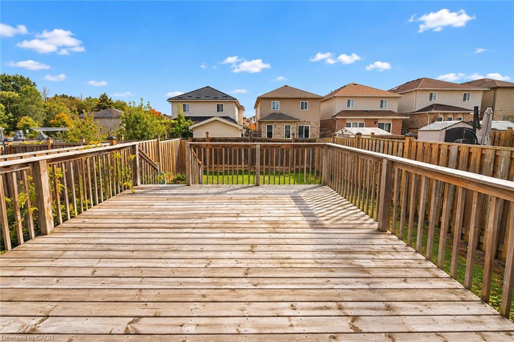 4 Drone Crescent Property Photo 5