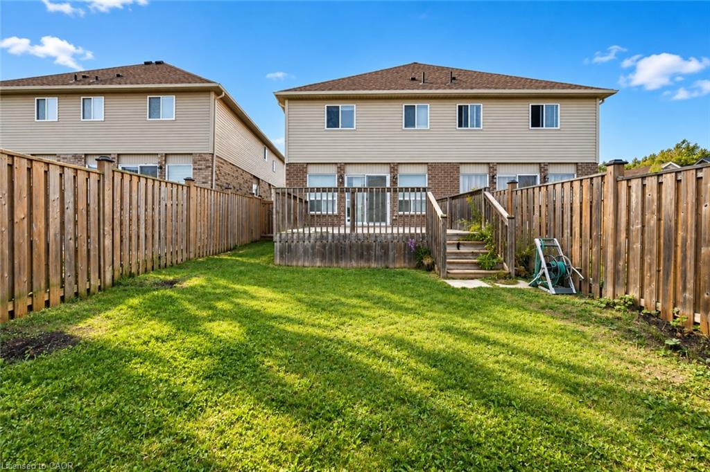 4 Drone Crescent Property Photo 17