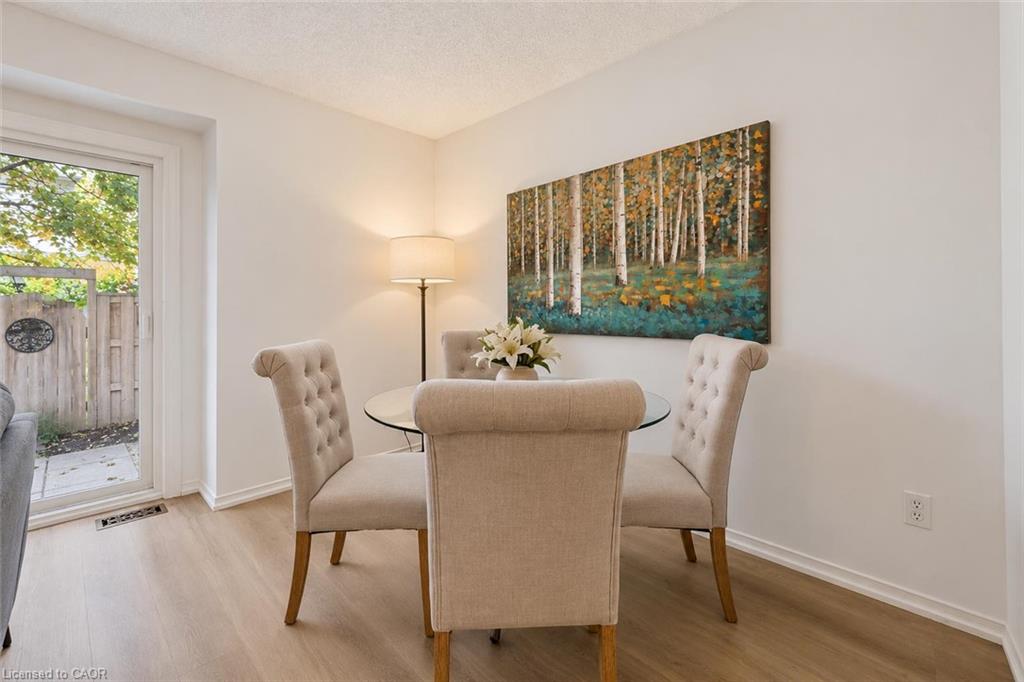 71-240 London Road W Property Photo 5