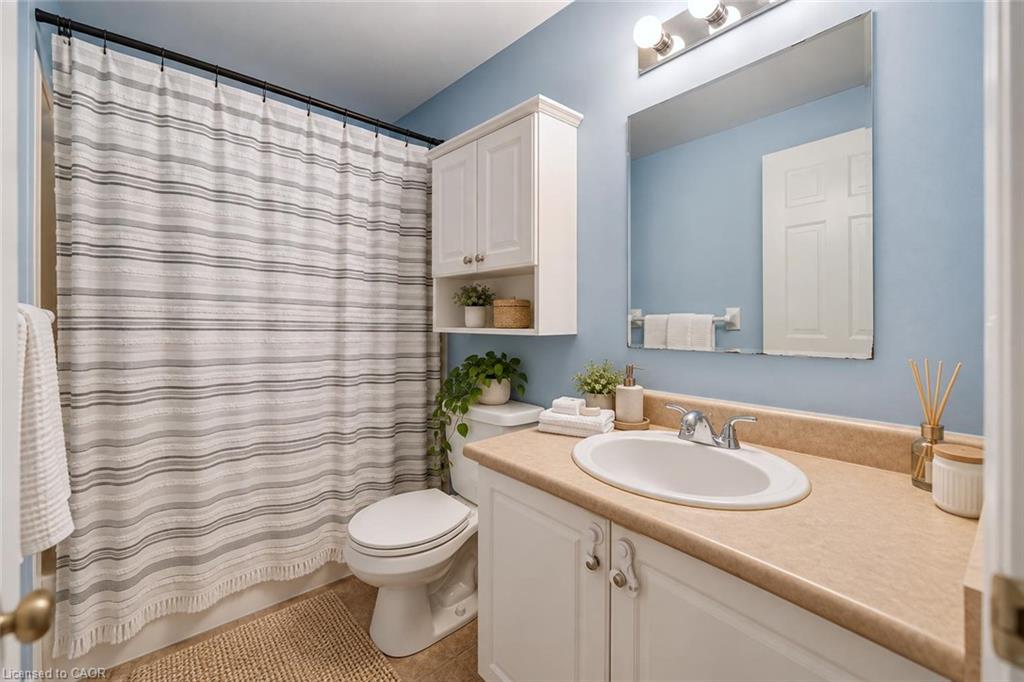 71-240 London Road W Property Photo 11