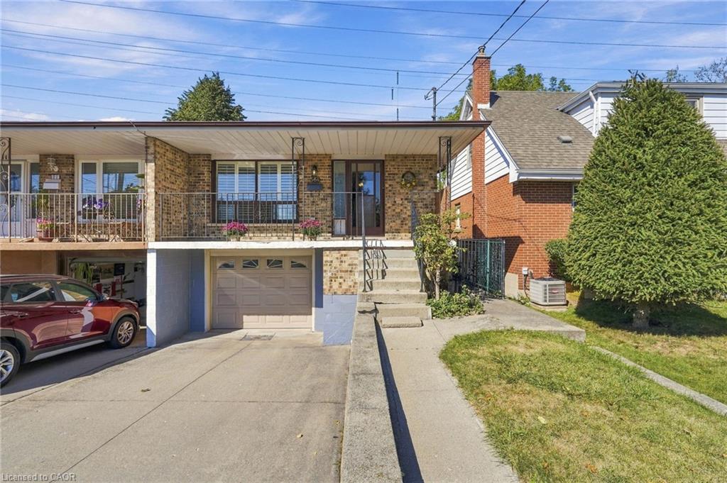 564 Cochrane Road Property Photo 4
