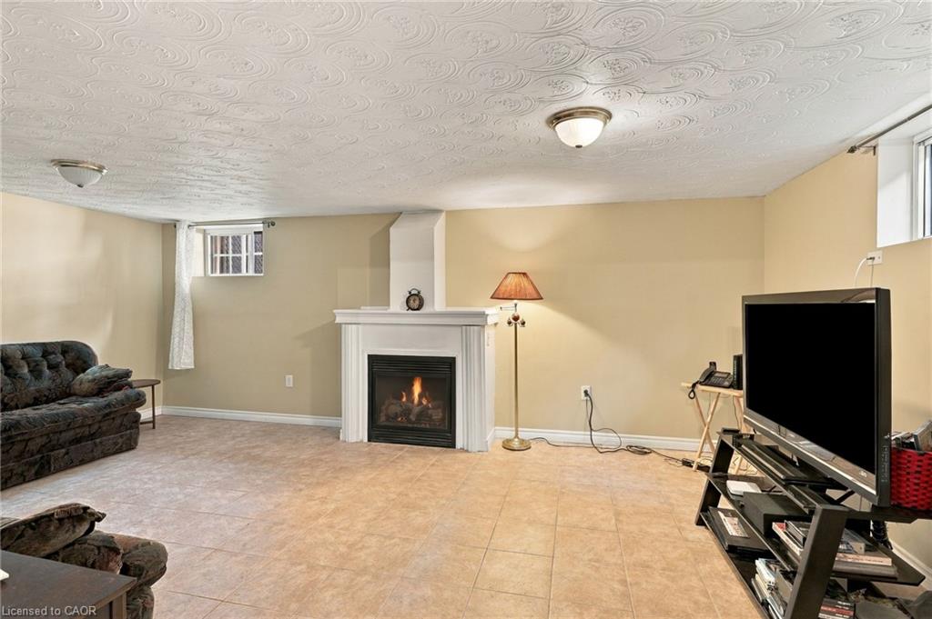 564 Cochrane Road Property Photo 33