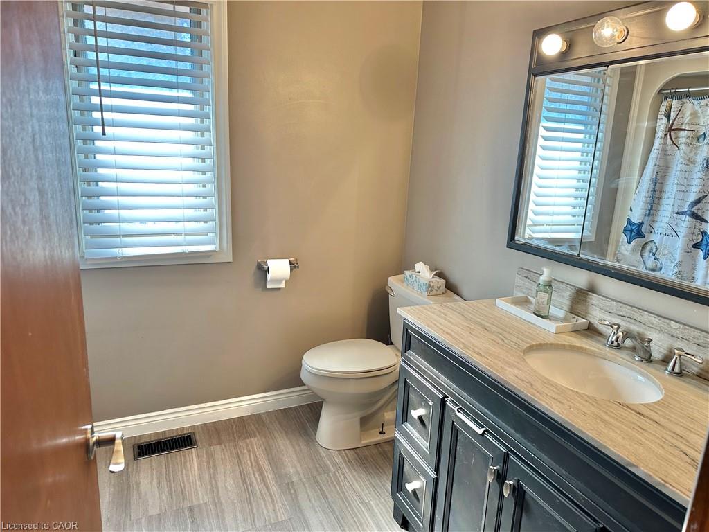 38 Mann Avenue Property Photo 11