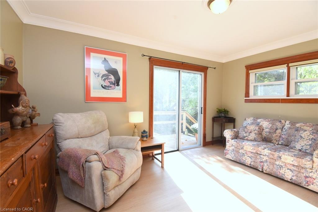 23 Bond Street S Property Photo 10