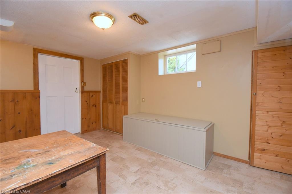 23 Bond Street S Property Photo 16