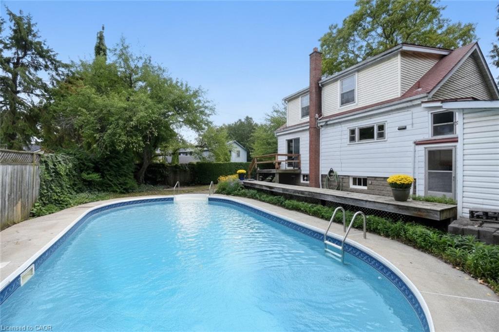 23 Bond Street S Property Photo 19