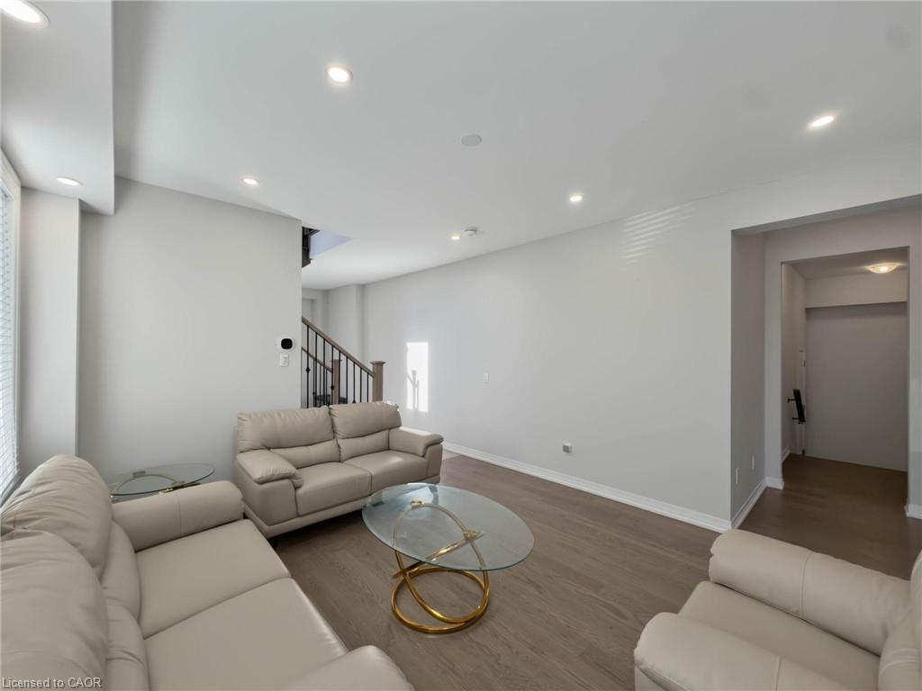 190 Provident Way Property Photo 10