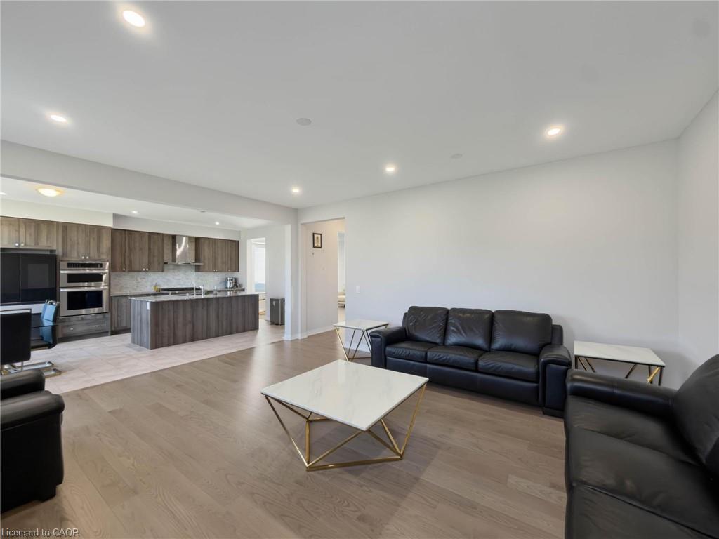190 Provident Way Property Photo 12