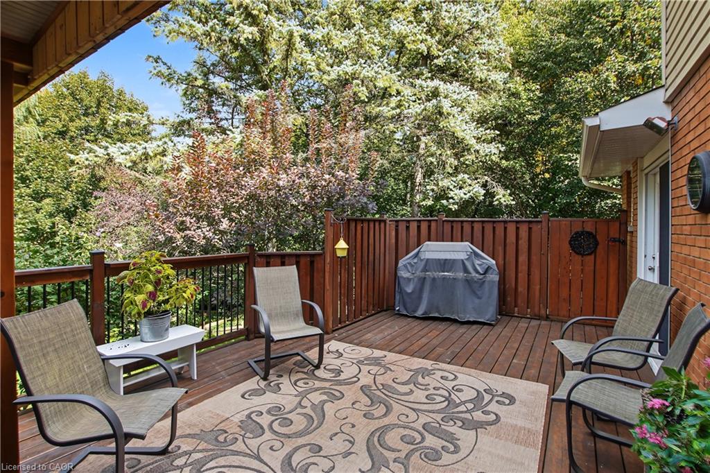 111 Macgregor Crescent Property Photo 32