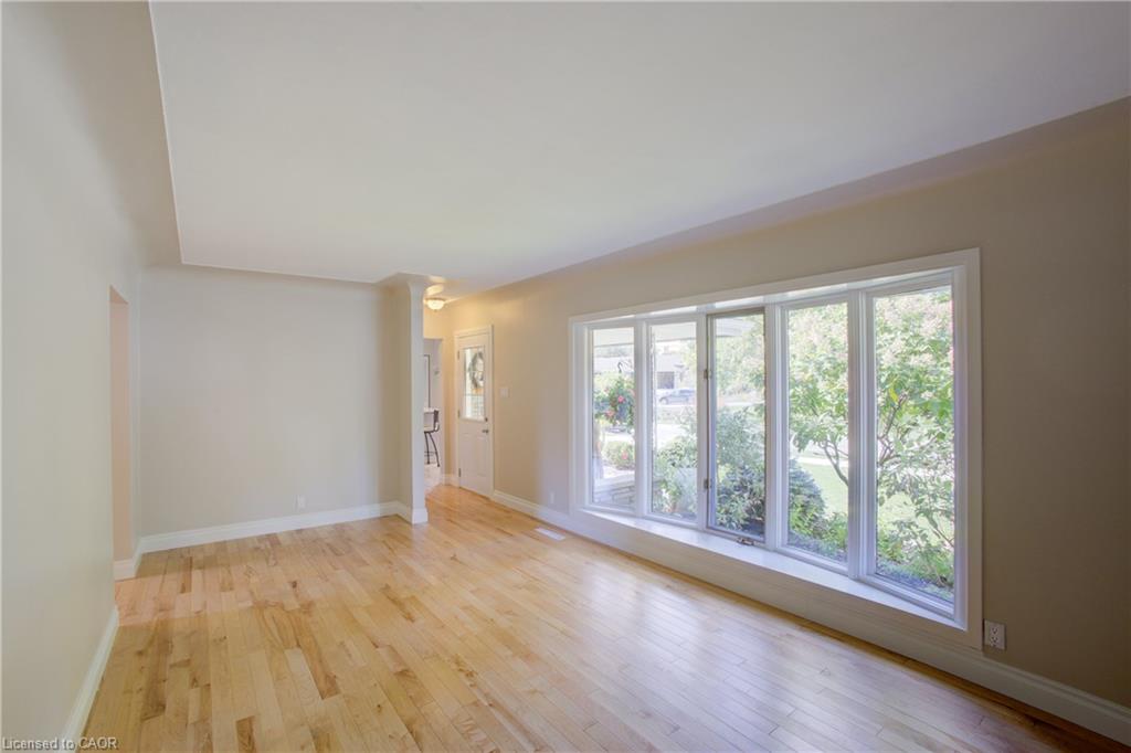 24 Valewood Place Property Photo 5