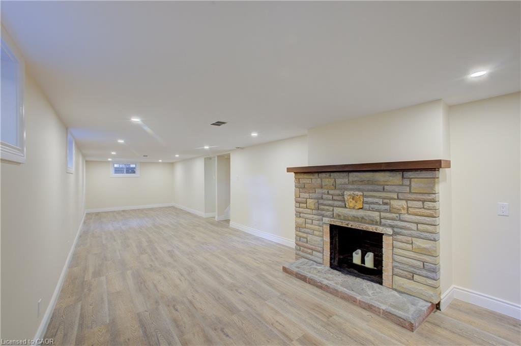24 Valewood Place Property Photo 29