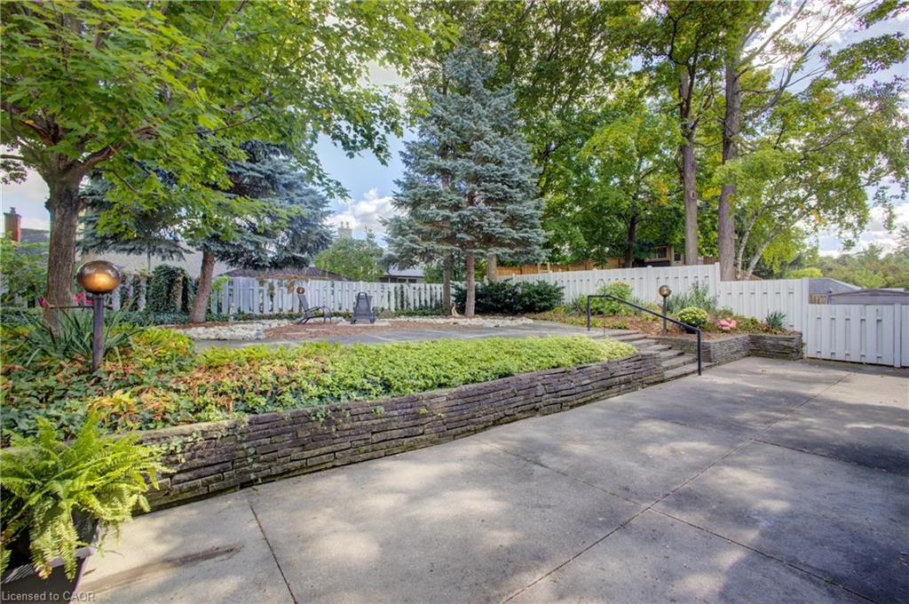 24 Valewood Place Property Photo 39