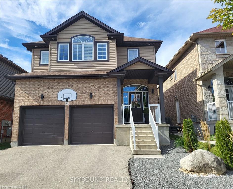 344 Watervale Crescent Property Photo 1