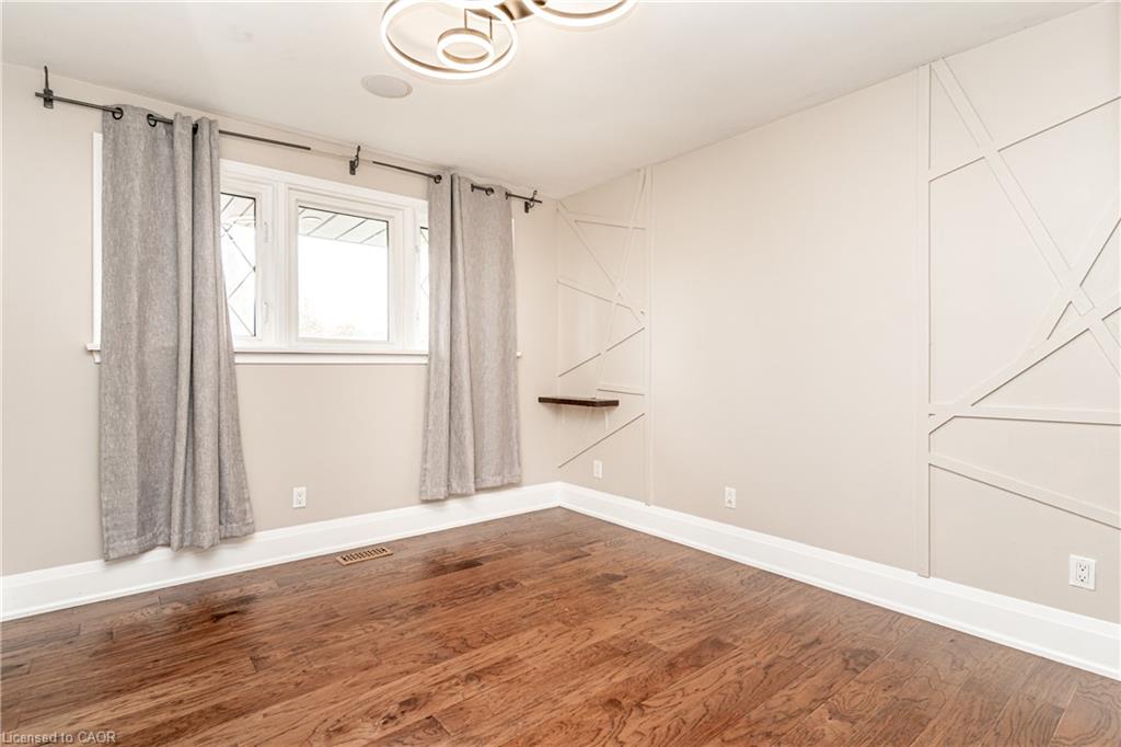 33 Kenwood Crescent Property Photo 19
