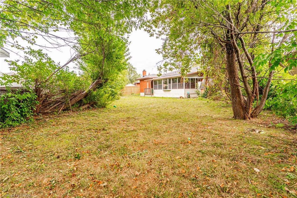 33 Kenwood Crescent Property Photo 21