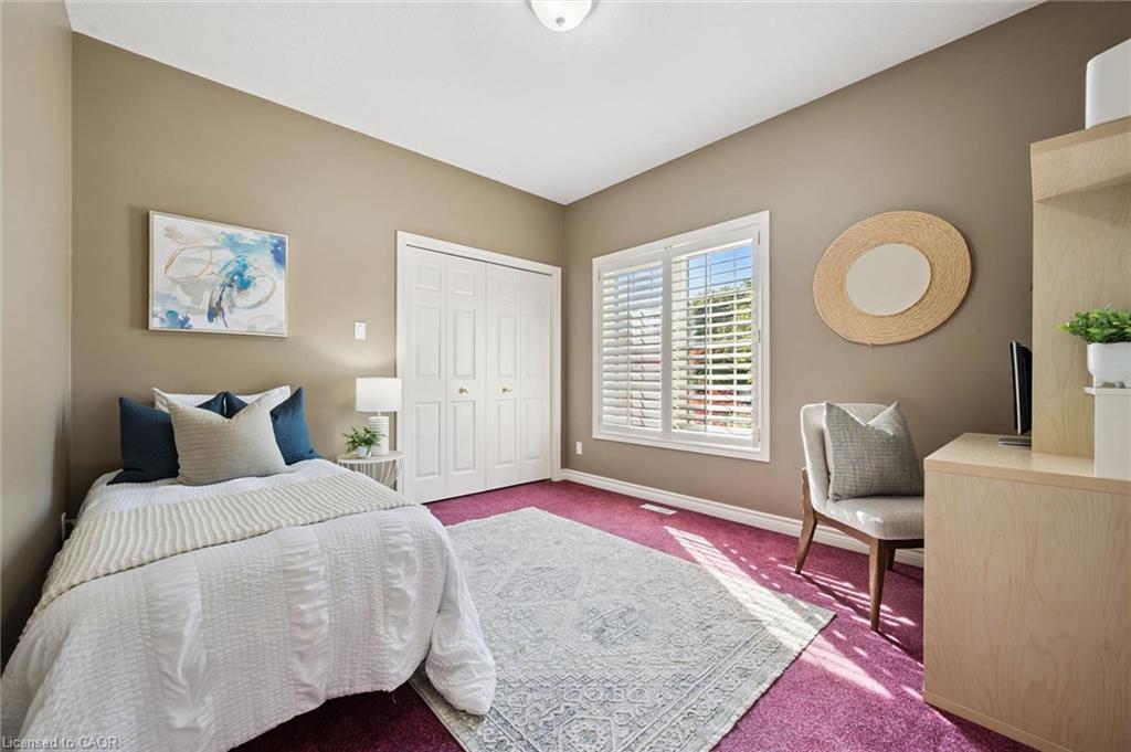 8 Chancellor Drive Property Photo 15
