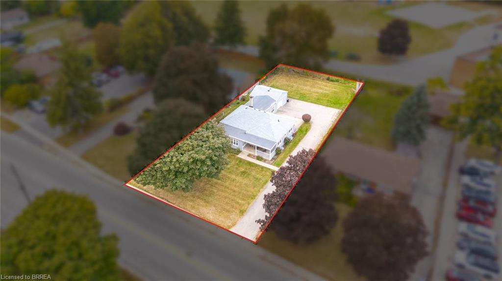 111 Silver Street Property Photo 3