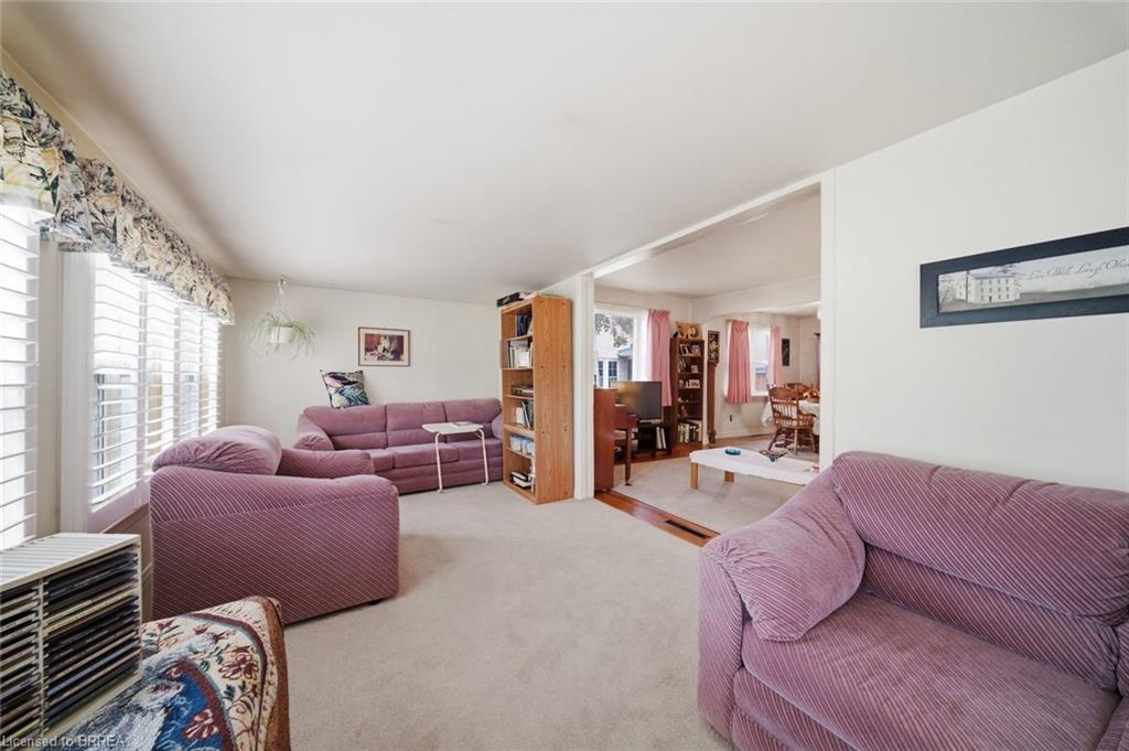 111 Silver Street Property Photo 15