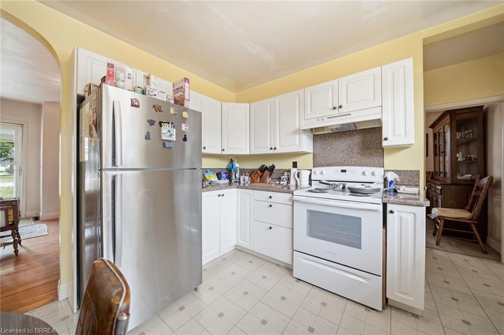 111 Silver Street Property Photo 21