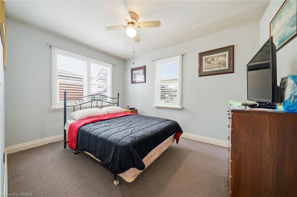 111 Silver Street Property Photo 25