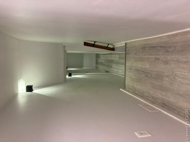 B-129 Parkdale Avenue S Property Photo 21