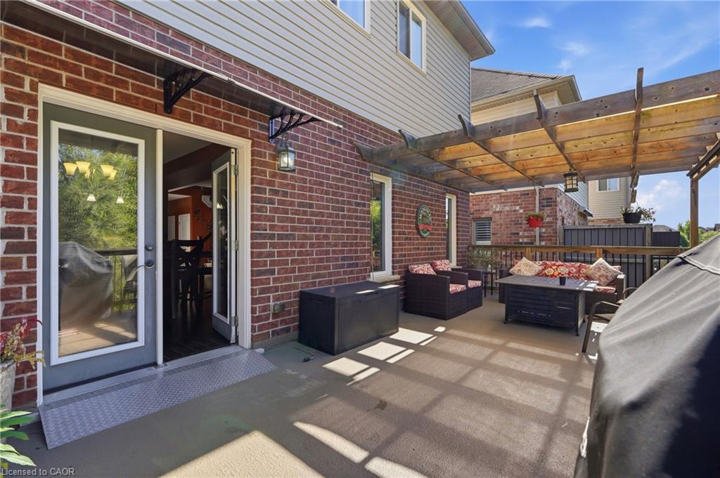 264 Steepleridge Street Property Photo 14