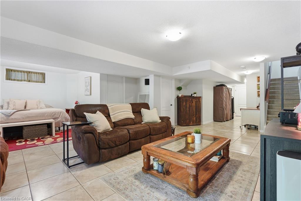 264 Steepleridge Street Property Photo 30